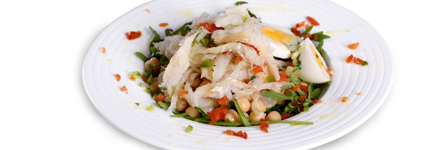 Salada de Bacalhau com molho tricolor