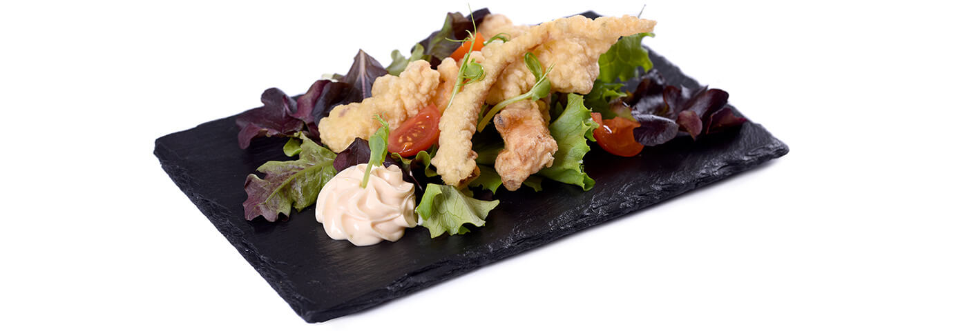 Tempura de polvo e maionese de rabano e lima